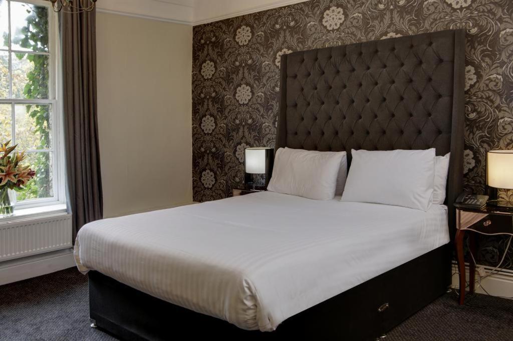 Risley Hall Hotel Ngoại thất bức ảnh